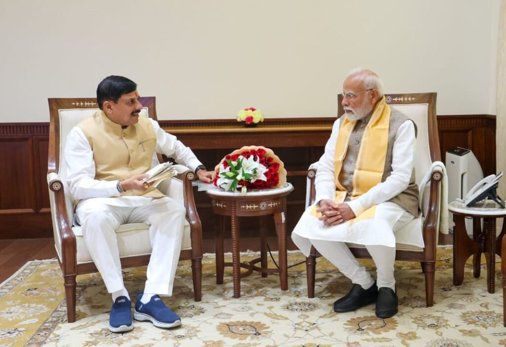 प्रधानमंत्री श्री मोदी से मुख्यमंत्री डॉ. यादव ने नई दिल्ली में की सौजन्य भेंट