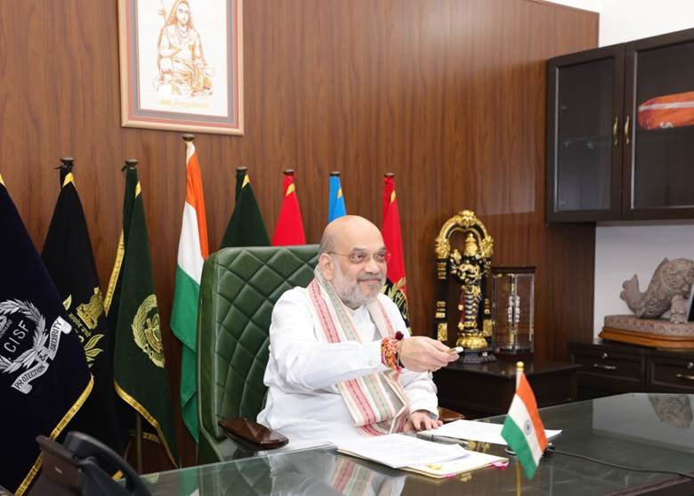 केन्द्रीय गृह एवं सहकारिता मंत्री अमित शाह ने आज नई दिल्ली से वीडियो कॉन्फ्रेंसिंग के माध्यम से अहमदाबाद में सरदार धाम गर्ल्स हॉस्टल फेज-2 का उद्घाटन किया