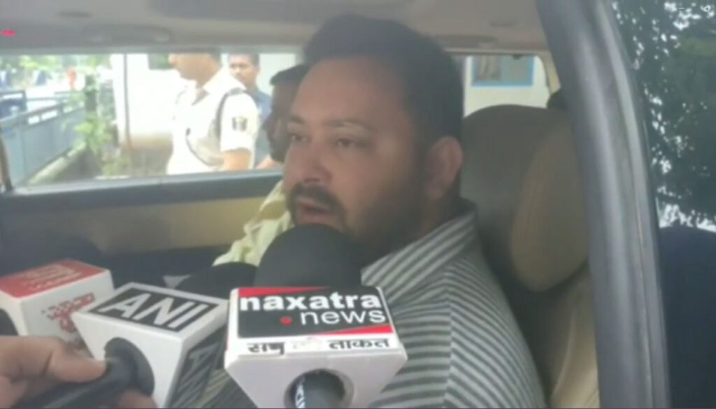 शिबू सोरेन की अंत्येष्टि में शामिल होने रांची रवाना हुए तेजस्वी