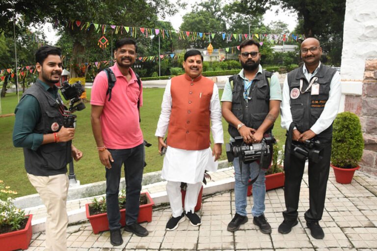 मुख्यमंत्री डॉ. यादव ने विश्व फोटोग्राफी दिवस की दी शुभकामनाएं