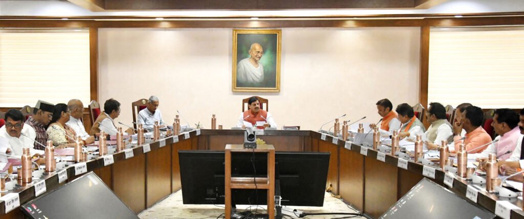 आगामी डेढ़ माह में 5.60 लाख मेट्रिक टन यूरिया प्राप्त होने की संभावना : मुख्यमंत्री डॉ. यादव