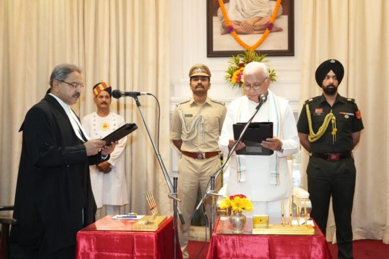 न्यायमूर्ति पी. बी. बजन्थरी बने पटना उच्च न्यायालय के नए मुख्य न्यायाधीश, राज्यपाल ने दिलाई शपथ