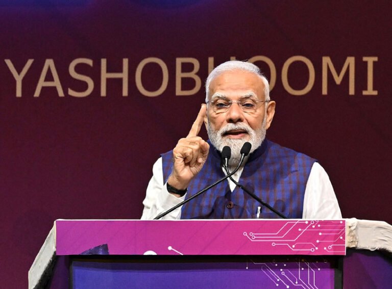 भारत एक मज़बूत सेमीकंडक्टर इकोसिस्टम का निर्माण कर रहा: प्रधानमंत्री नरेंद्र मोदी