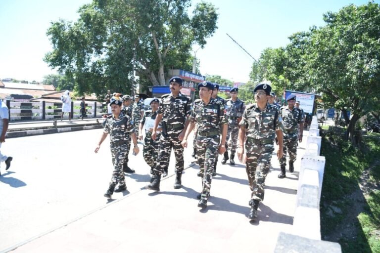 सशस्त्र सीमा बल के डीजी संजय सिंघल ने बिहार के सीमावर्ती क्षेत्रों का किया दो दिवसीय निरीक्षण