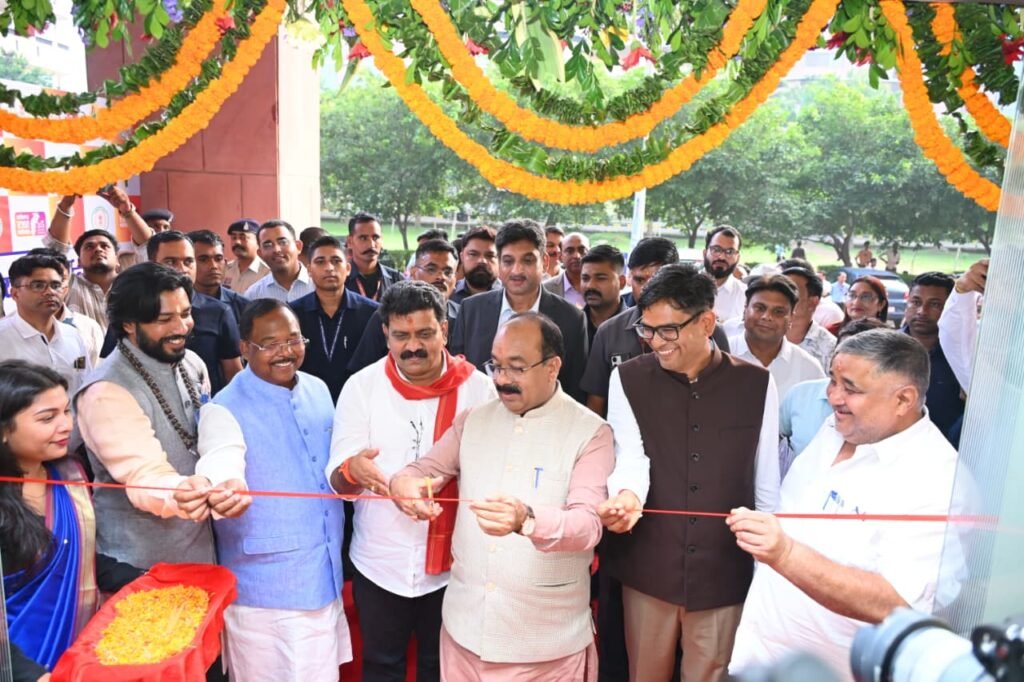 छत्तीसगढ़ में रजिस्ट्री हुई ‘स्मार्ट’, नवा रायपुर में देश का पहला अत्याधुनिक स्मार्ट पंजीयन कार्यालय शुरू