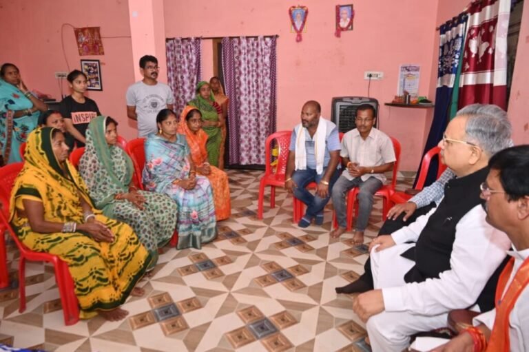 विधानसभा अध्यक्ष ने बजरंगपुर-नवागांव प्रकरण में पीड़ित परिवारों से की मुलाकात