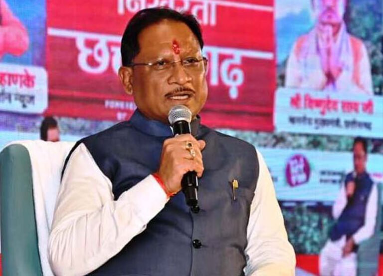 प्रदेश में नक्सलवाद समाप्त कर गढ़ेगें विकास की राह: मुख्यमंत्री विष्णुदेव साय