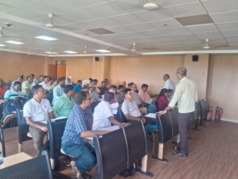 घाटशिला उपचुनाव को लेकर मास्टर ट्रेनर्स का चार दिवसीय प्रशिक्षण शुरू