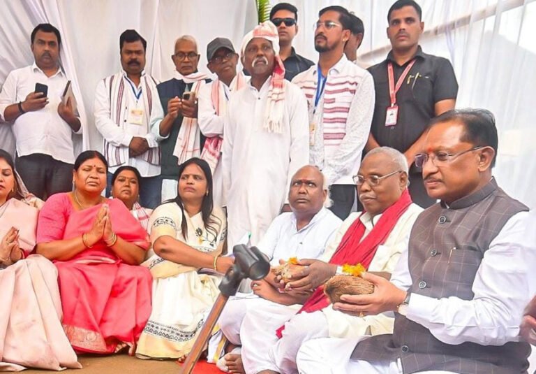 बाबा कार्तिक उरांव ने जनजातीय समाज के उत्थान हेतु अपना जीवन किया समर्पित – मुख्यमंत्री श्री विष्णु देव साय