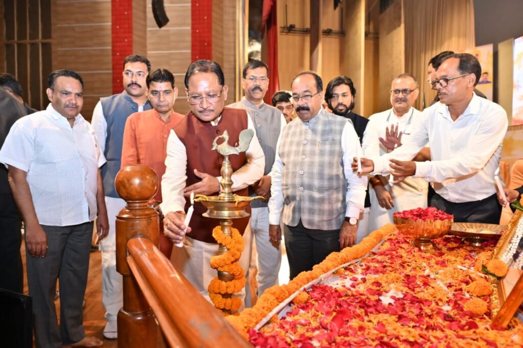 छत्तीसगढ़ की धरती सदा से रही है साहित्य और संस्कृति की धरा : मुख्यमंत्री विष्णु देव साय