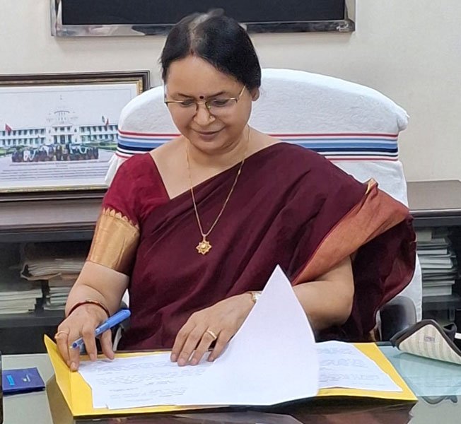 राज्य की पूर्व मुख्य सचिव अलका तिवारी बनाई गईं राज्य निर्वाचन आयुक्त