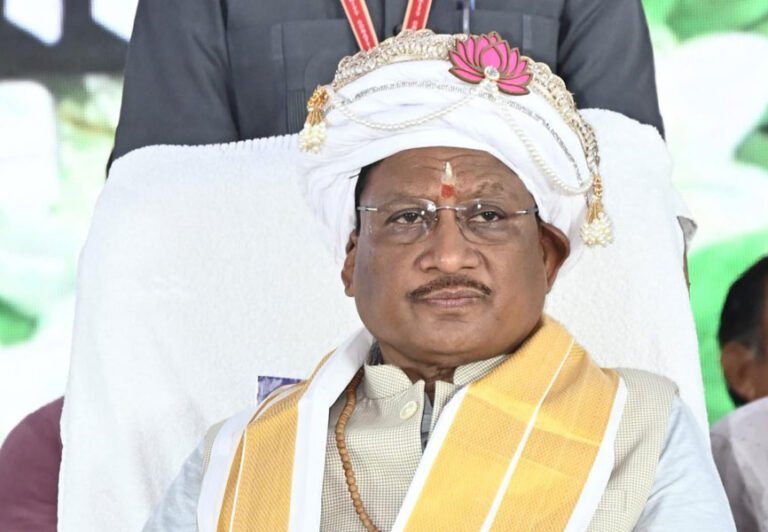 गुरु घासीदास बाबा के आदर्शों पर चलकर बनाएंगे विकसित छत्तीसगढ़ : मुख्यमंत्री श्री साय