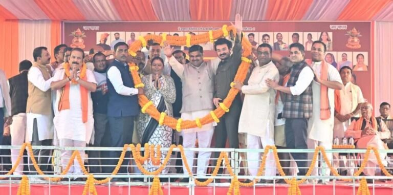 यादव समाज को आगे बढ़ाने शासकीय योजनाओं के प्रति रहे जागरूक, योजनाओं का उठाए लाभ : शिक्षा मंत्री गजेन्द्र यादव