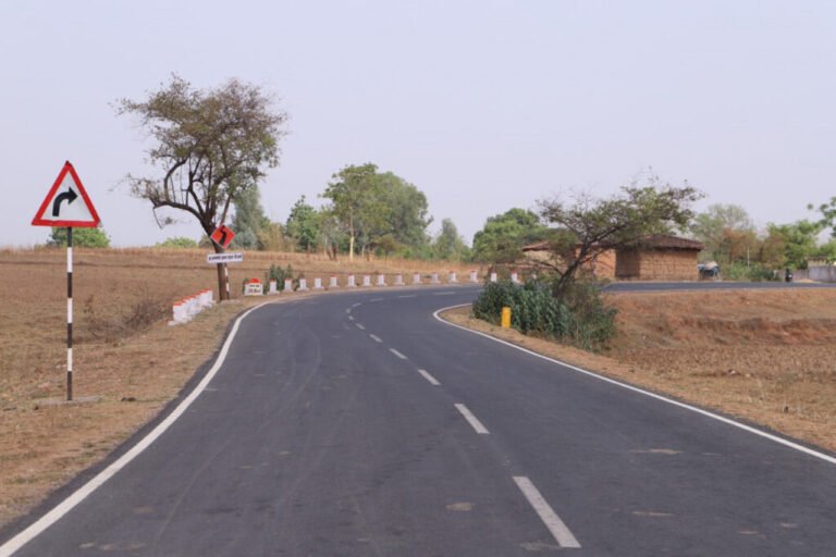 छत्तीसगढ़ में गांव-गांव बिछा सड़कों का जाल