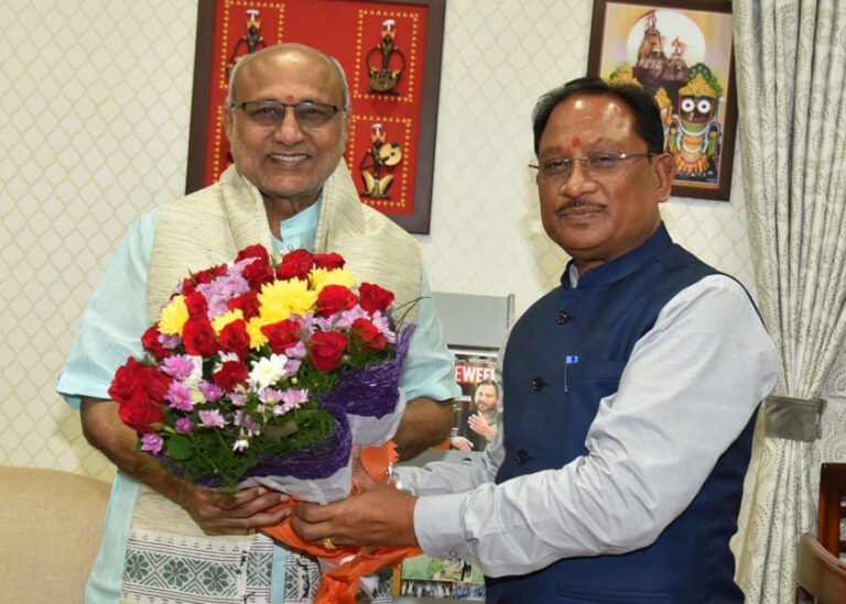 उप राष्ट्रपति राधाकृष्णन से मुख्यमंत्री श्री साय ने की भेंट