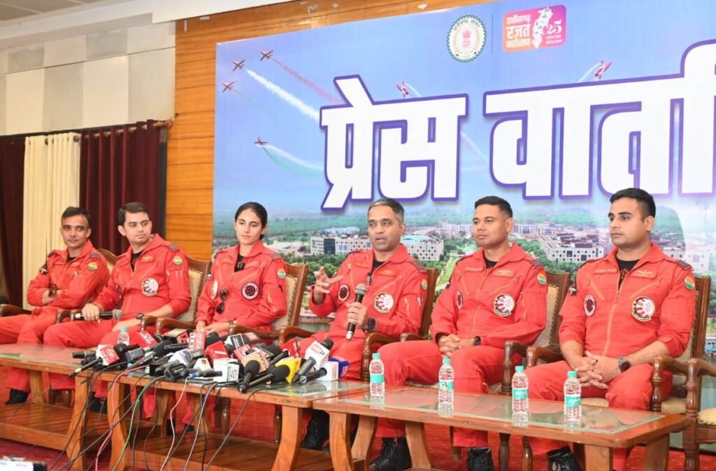 छत्तीसगढ़ के आसमान पर बिखरेगी तिरंगे की झटा : नया रायपुर में सूर्य किरण का रोमांचक एयर शो 5 नवंबर को