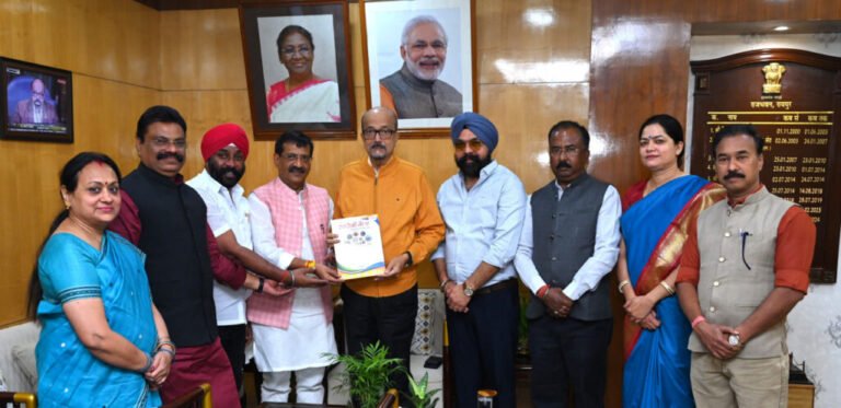 राज्यपाल रमेन डेका को स्वदेशी मेले के लिए न्यौता