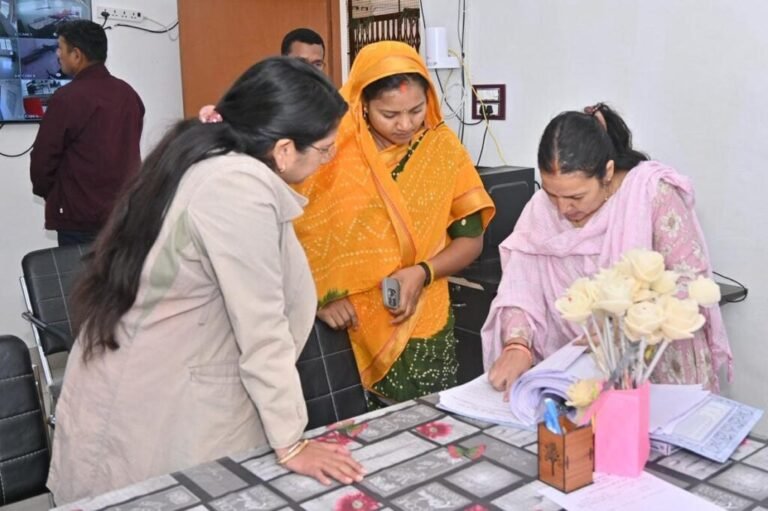 मंत्री लक्ष्मी राजवाड़े ने किया बाल संप्रेषण गृहों का व्यापक निरीक्षण