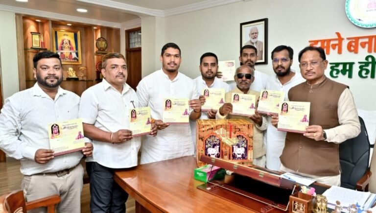 मुख्यमंत्री विष्णुदेव साय ने श्री रामकथा पोस्टर एवं कैलेंडर का किया विमोचन
