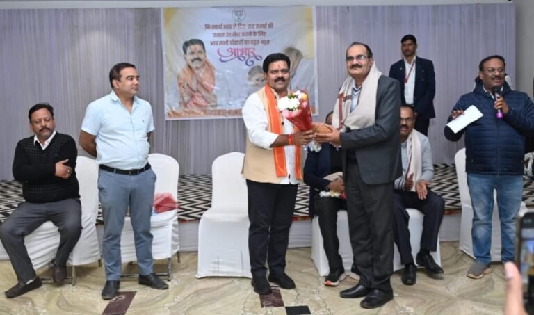 कवर्धा में उत्कृष्ट चिकित्सा सेवाओं के लिए चिकित्सकों का आभार – उपमुख्यमंत्री विजय शर्मा