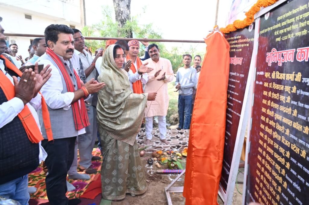 मुख्यमंत्री ग्राम गौरव पथ योजना से ग्रामीण अधोसंरचना हो रही सुदृढ़– उपमुख्यमंत्री विजय शर्मा