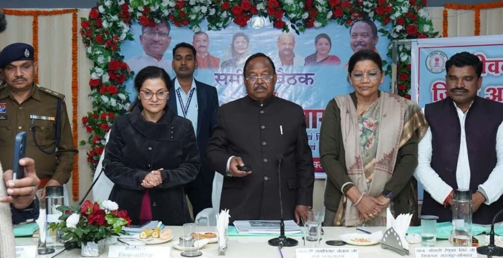 मंत्री रामविचार नेताम ने 266 हितग्राहियों को शौचालय निर्माण हेतु डीबीटी से 31.92 लाख रुपये किए अंतरित