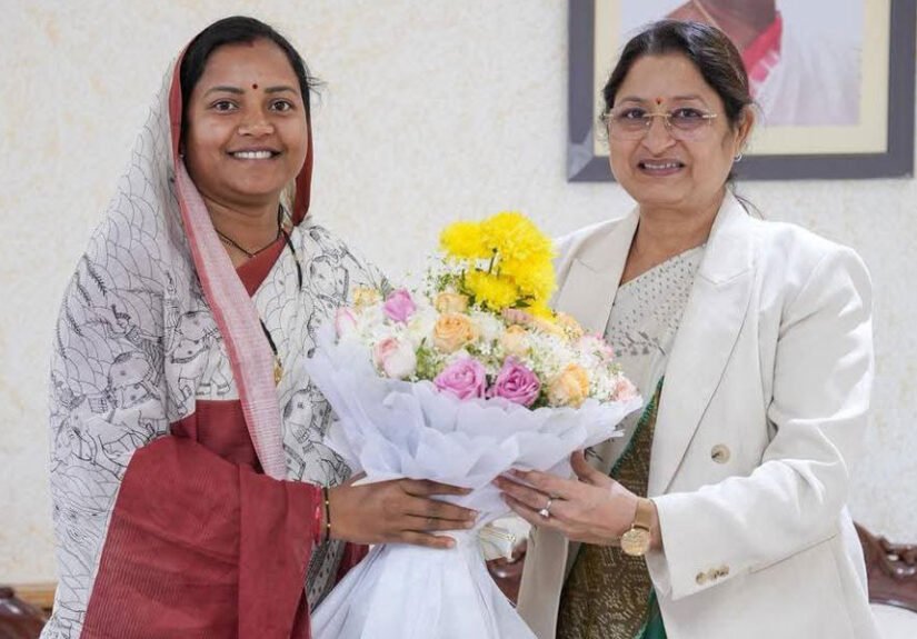 छत्तीसगढ़ मना रहा ‘महतारी गौरव वर्ष’: मंत्री लक्ष्मी राजवाड़े ने केन्द्रीय मंत्री श्रीमती अन्नपूर्णा देवी को दी जानकारी