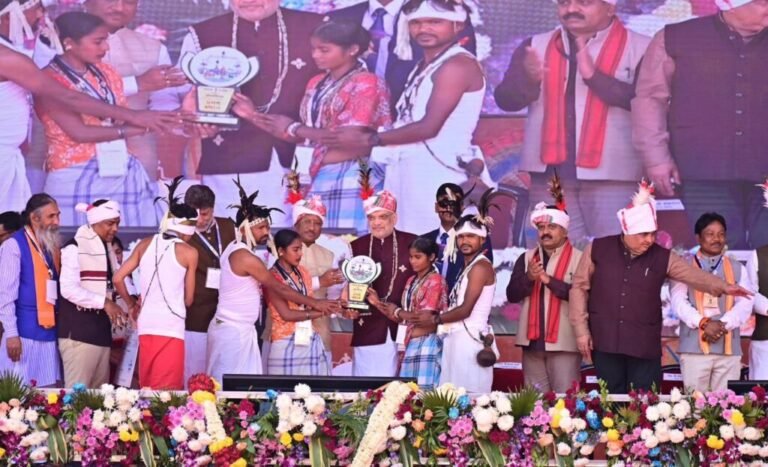 संभाग स्तरीय बस्तर पंडुम 2026 का समापन