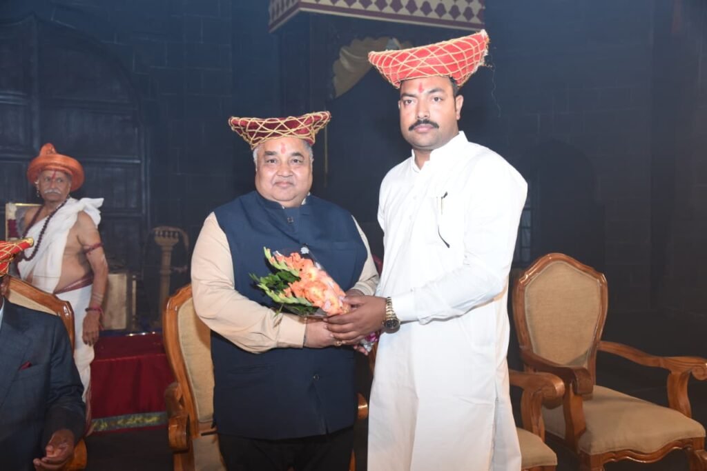 इतिहास से प्रेरणा लेकर ही सशक्त भविष्य का निर्माण संभव-संस्कृति मंत्री