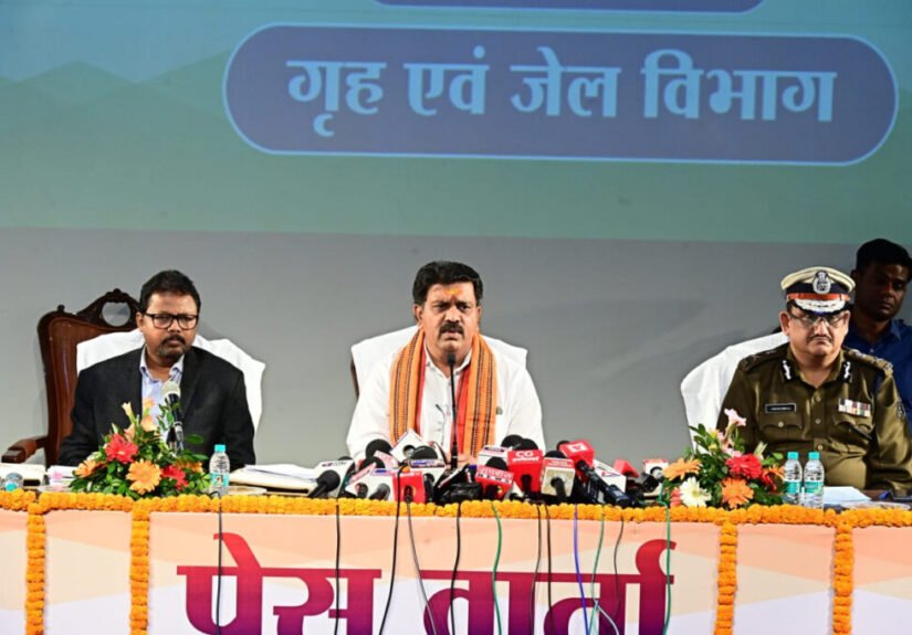 नए आपराधिक कानूनों के प्रयोग से पुलिस प्रक्रिया हुई तीव्र एवं आसान – उपमुख्यमंत्री श्री विजय शर्मा