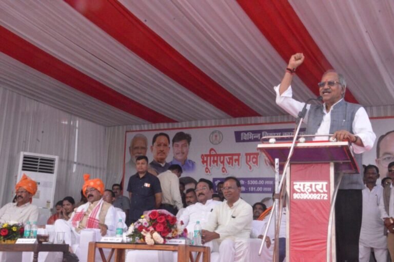 बीरगांव के विकास को मिली नई गति: सांसद बृजमोहन अग्रवाल ने उपमुख्यमंत्री अरुण साव के साथ 55 करोड़ रुपये के कार्यों का किया भूमिपूजन एवं लोकार्पण