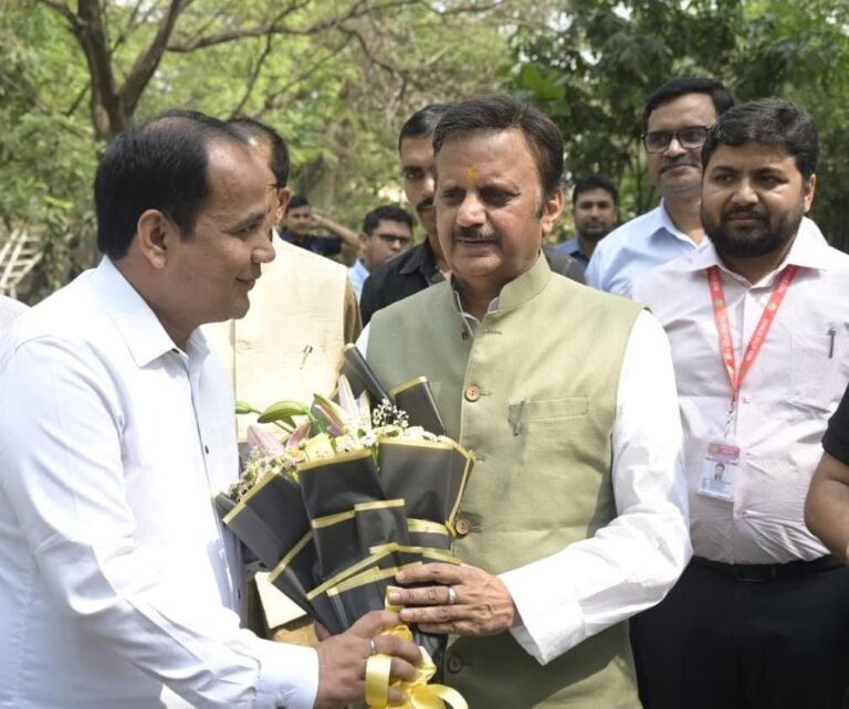 मध्यप्रदेश के डिप्टी सीएम राजेंद्र शुक्ल ने नालंदा लाइब्रेरी का किया अवलोकन, सराहा मॉडल