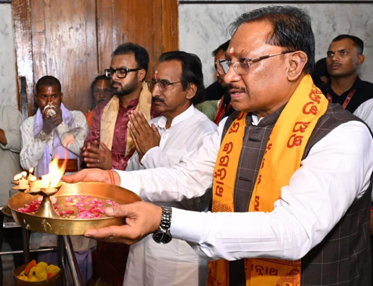 मुख्यमंत्री विष्णु देव साय ने जगन्नाथ मंदिर में की पूजा-अर्चना