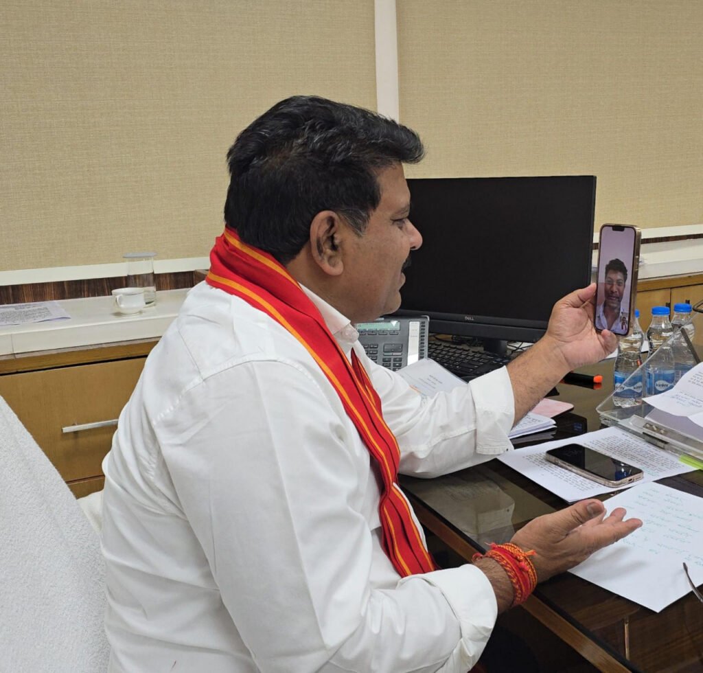 बीजापुर के अंकित की यूपीएससी में सफलता पर उपमुख्यमंत्री विजय शर्मा ने वीडियो कॉल पर दी बधाई