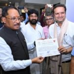 प्रोजेक्ट दधीचि से जुड़कर राम नारायण वर्मा ने लिया अंगदान का संकल्प, मुख्यमंत्री ने किया सम्मानित