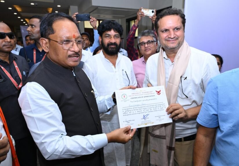 प्रोजेक्ट दधीचि से जुड़कर राम नारायण वर्मा ने लिया अंगदान का संकल्प, मुख्यमंत्री ने किया सम्मानित