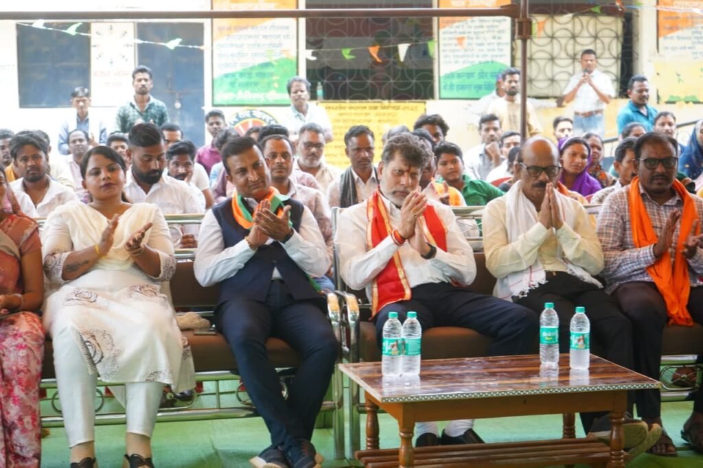 मुख्यमंत्री, प्रदेश अध्यक्ष समेत भाजपा नेताओं ने विभिन्न स्थानों पर सुनी ‘मन की बात’