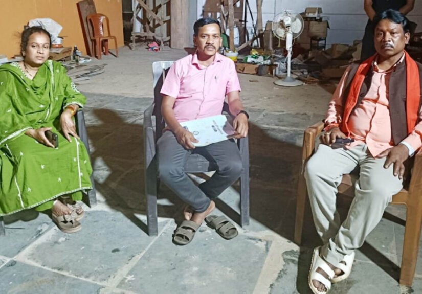 बस्तर सांसद महेश कश्यप ने स्वयं की अपने परिवार की जनगणना