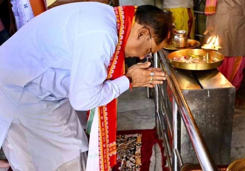 मुख्यमंत्री विष्णुदेव साय हरिनाम संकीर्तन नामयज्ञ में हुए शामिल