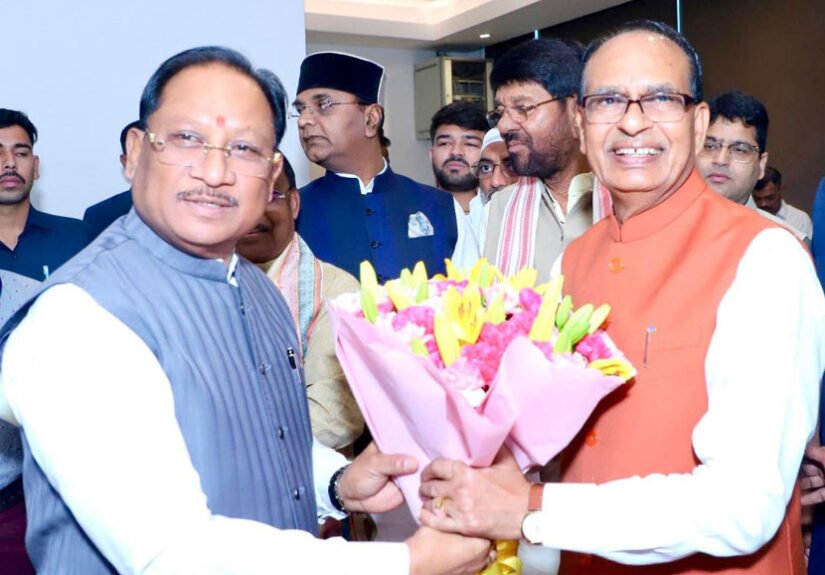 अपनापन के विमोचन समारोह में शामिल हुए मुख्यमंत्री साय