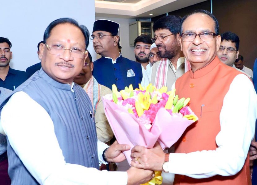 अपनापन के विमोचन समारोह में शामिल हुए मुख्यमंत्री साय