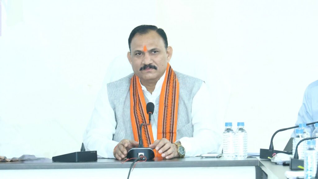 बेहतर स्वास्थ्य के लिए छत्तीसगढ़ में बड़ा निर्णय : सिकल सेल मरीजों को मिलेगी विश्वस्तरीय सुविधा