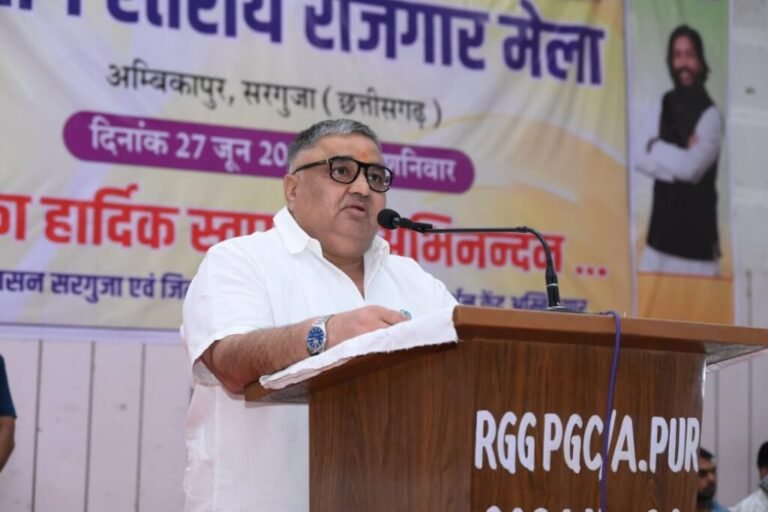 संभाग स्तरीय रोजगार मेले में युवाओं का बढ़ाया उत्साह, मंत्री श्री राजेश अग्रवाल बोले— प्रतिभा और कौशल को मिलेगा बेहतर अवसर