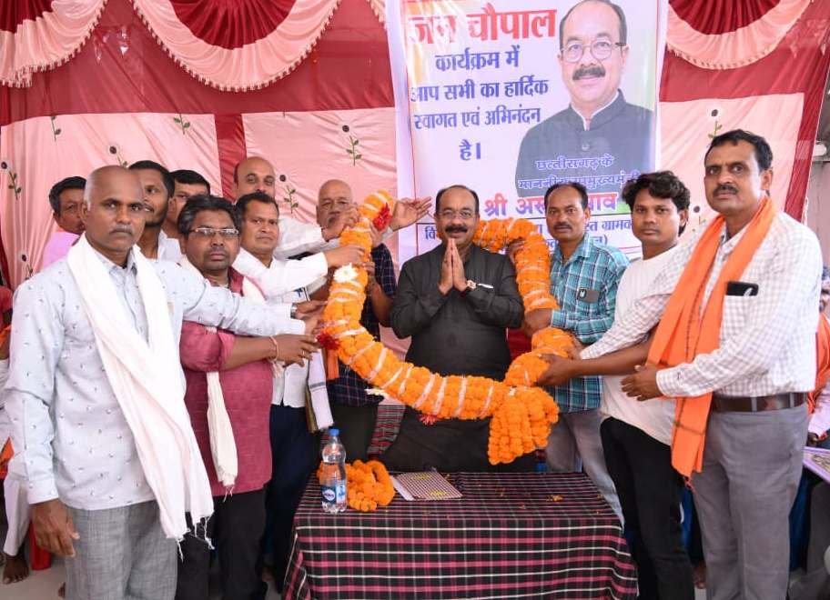 उप मुख्यमंत्री अरुण साव ने 5 गांवों में लगाई चौपाल