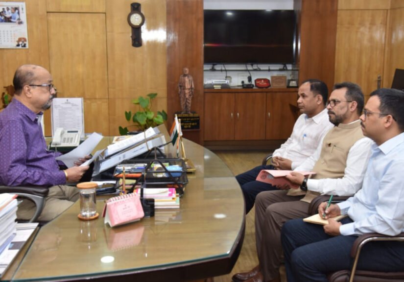 पेड़ों की सुरक्षा और संवर्धन पर समुचित ध्यान देने की आवश्यकता – राज्यपाल डेका