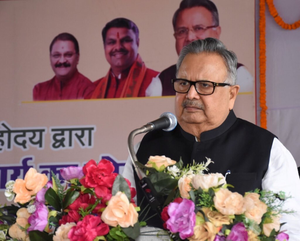 राजनांदगांव जिला चिकित्सालय प्रदेश में उत्कृष्ट स्वास्थ्य सुविधाएं उपलब्ध कराने की दिशा में अग्रणी – डॉ. रमन सिंह