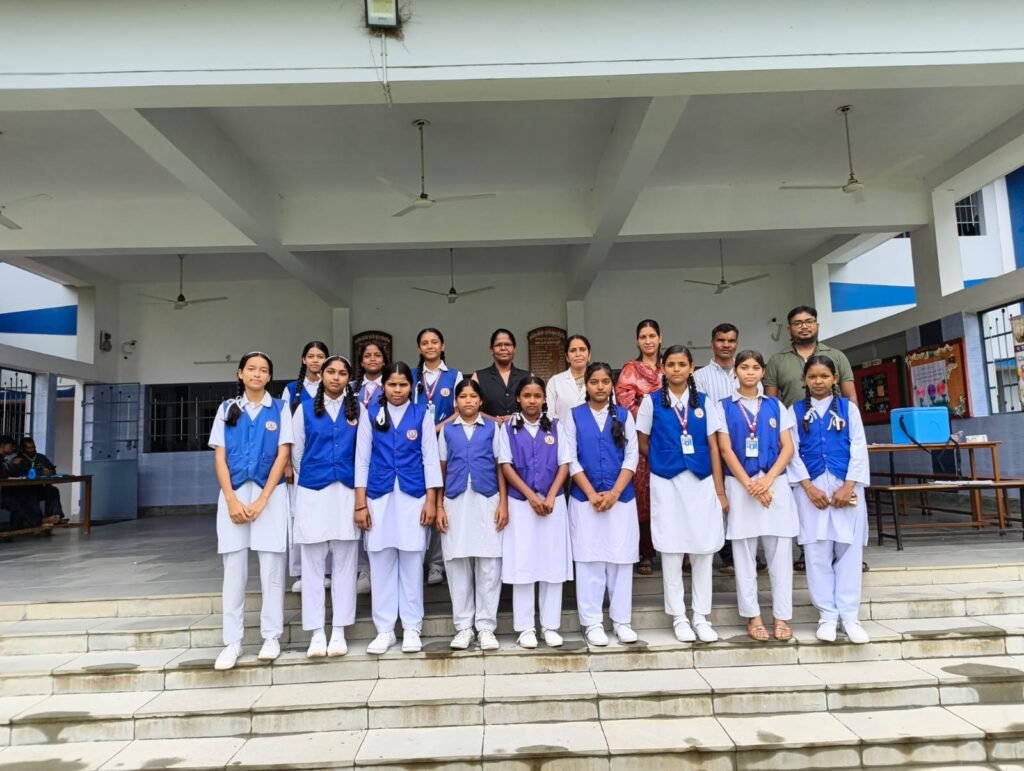 सर्वाइकल कैंसर से बचाव की दिशा में छत्तीसगढ़ का बड़ा कदम: एचपीवी विशेष अभियान में किशोरियों का हुआ निःशुल्क टीकाकरण
