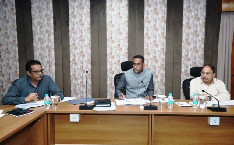 बस्तर में कनेक्टीविटी बढ़ाने विशेष जोर, सड़कों और पुल-पुलियों के काम दिसम्बर तक पूर्ण करने के निर्देश