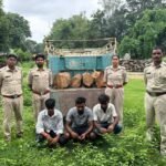 रामानुजनगर वन परिक्षेत्र में अवैध काष्ठ परिवहन पर बड़ी कार्रवाई