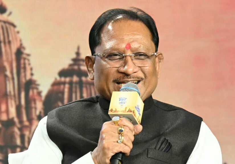 नक्सलवाद के अंधेरे से निकलकर विकास की नई इबारत लिख रहा छत्तीसगढ़ : मुख्यमंत्री साय
